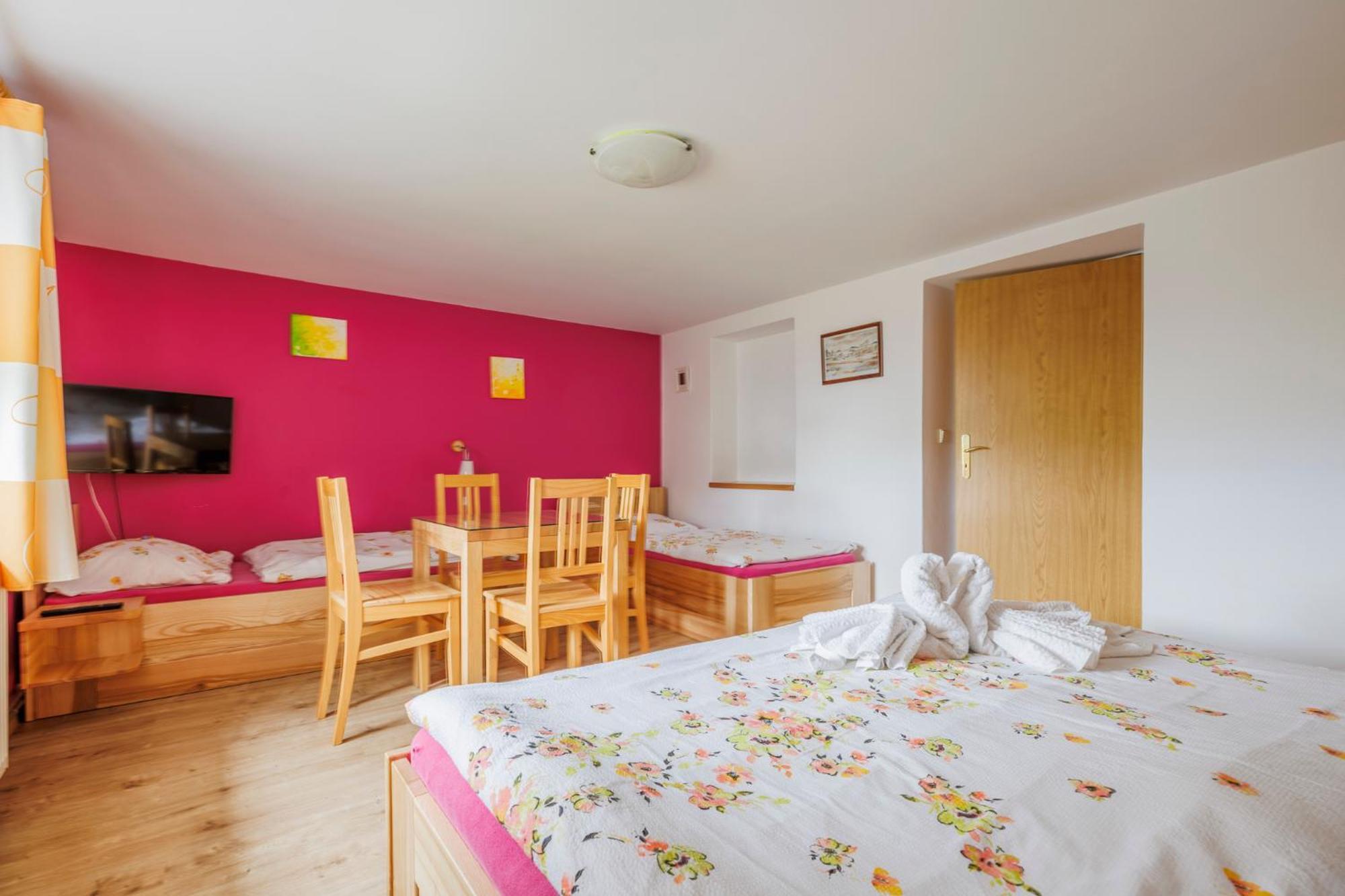 Hotel Kacenka Králíky Esterno foto