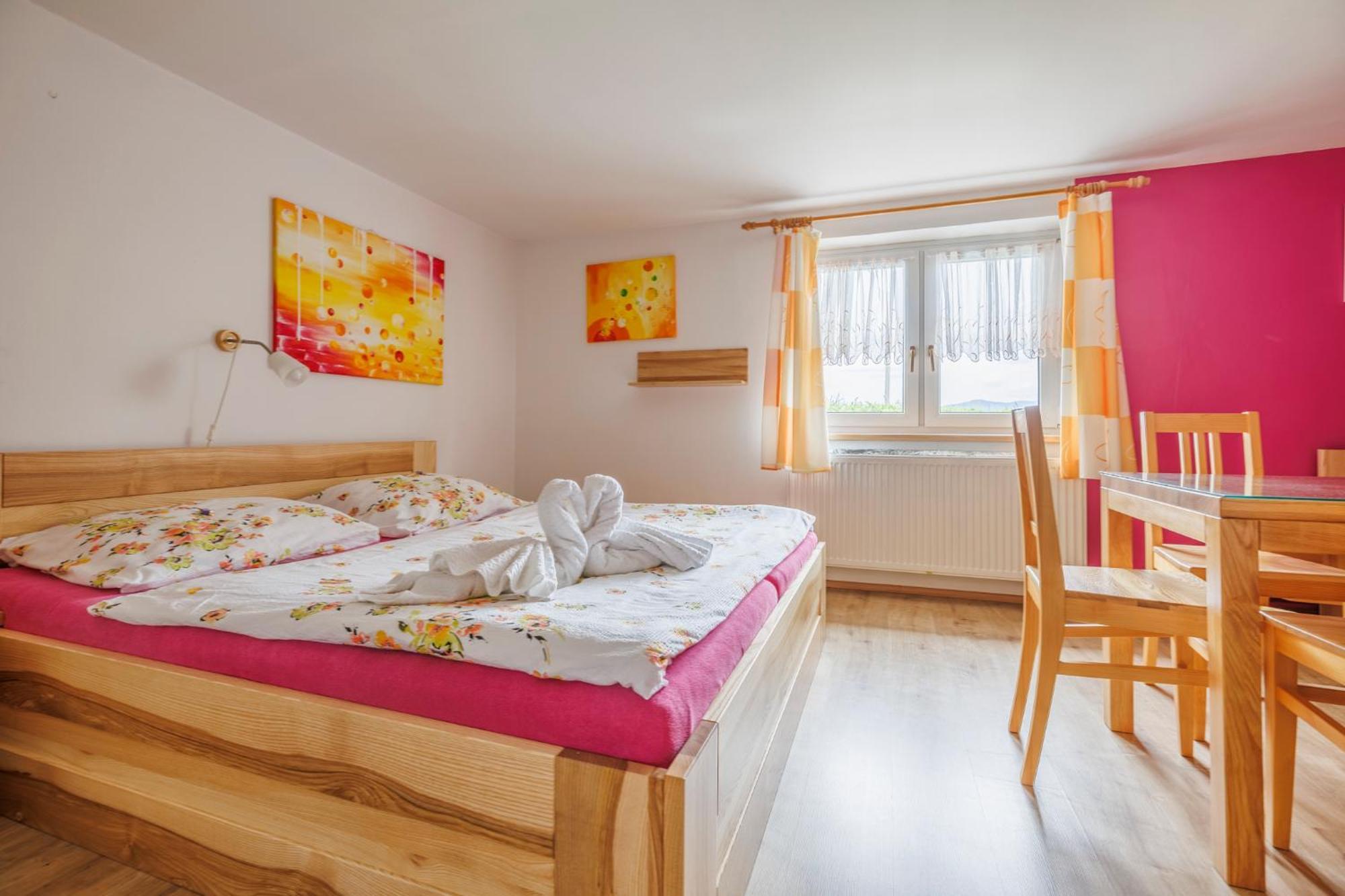 Hotel Kacenka Králíky Esterno foto